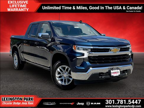 Used 2022 Chevrolet Silverado 1500 LT AWD/4WD image 1
