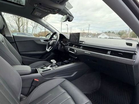 Used 2022 Audi A5 2.0T Premium Plus w/ Premium Plus image 18