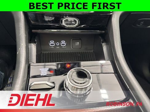 New 2026 Jeep Grand Cherokee L Limited AWD/4WD image 36