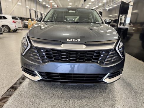 Used 2023 Kia Sportage LX image 30