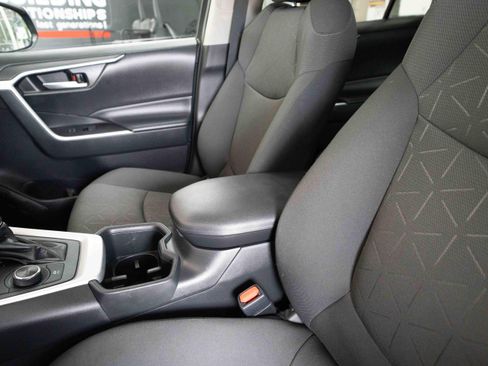 Used 2023 Toyota RAV4 XLE w/ Convenience Package AWD/4WD image 10