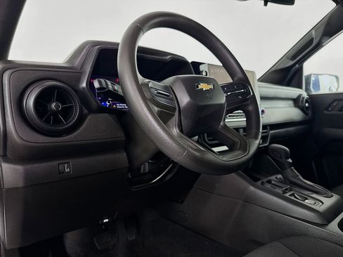 Used 2024 Chevrolet Colorado W/T image 22