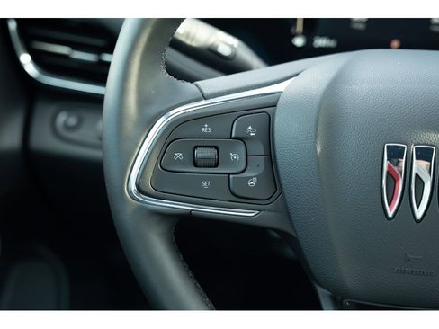 Used 2025 Buick Envista Sport Touring w/ Convenience I Package image 16