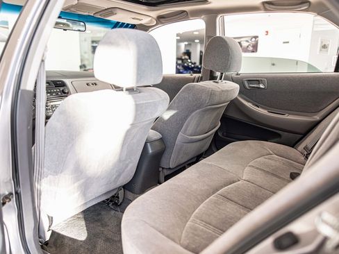 Used 2000 Honda Accord EX image 29