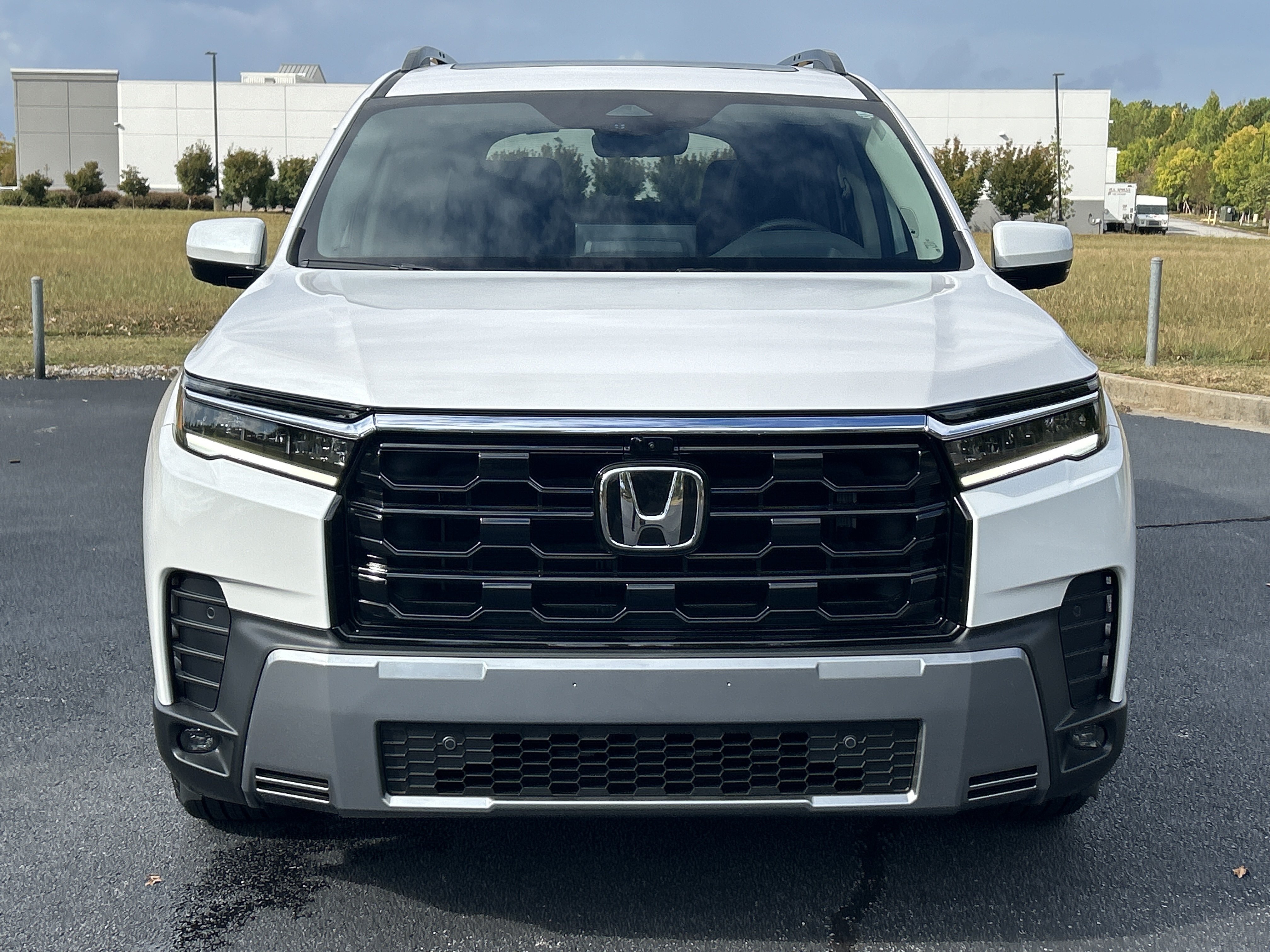 Certified 2026 Honda Pilot Elite image 3