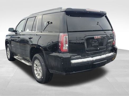 Certified 2019 GMC Yukon SLE image 3
