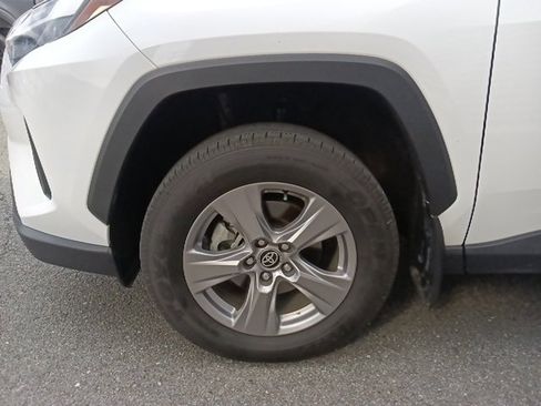 Used 2024 Toyota RAV4 XLE image 10