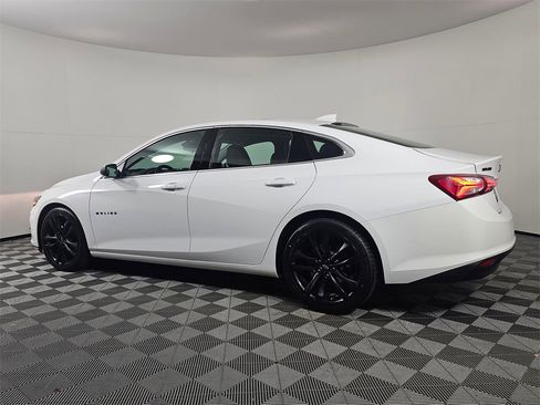 Used 2023 Chevrolet Malibu LT image 5