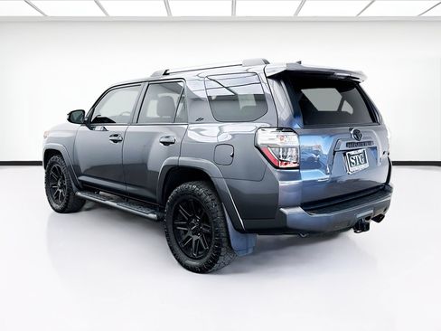 Used 2023 Toyota 4Runner SR5 Premium w/ Moonroof Package RWD image 6