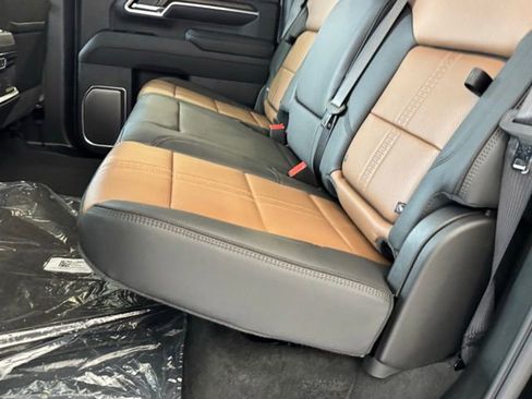 New 2026 Chevrolet Silverado 3500 High Country w/ Technology Package AWD/4WD image 11