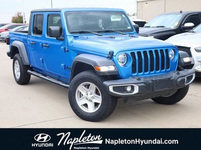 Used 2022 Jeep Gladiator Sport
