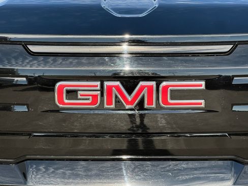 Used 2026 GMC Sierra EV Elevation w/ LPO, Elevation Dark Package AWD/4WD image 42