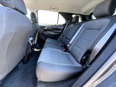 Used 2022 Chevrolet Equinox LT AWD/4WD image 15