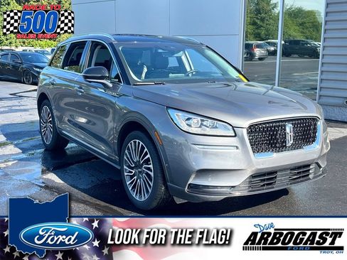 Used 2022 Lincoln Corsair Reserve w/ Equipment Group 201A AWD/4WD image 1