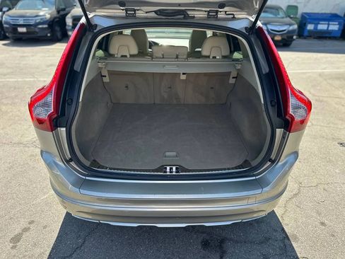 Used 2015 Volvo XC60 T5 Premier image 31