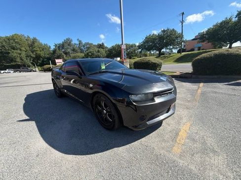 Used 2014 Chevrolet Camaro LS RWD image 3