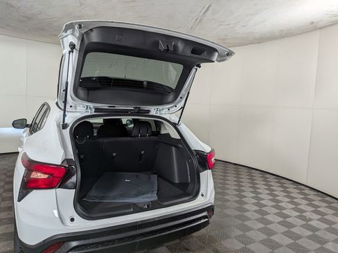 New 2026 Chevrolet Trax LS FWD image 9