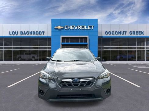Used 2022 Subaru Crosstrek 2.0i AWD/4WD image 3