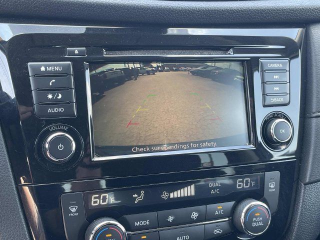 Used 2020 Nissan Rogue SV FWD image 29