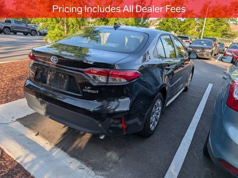 Certified 2024 Toyota Corolla LE FWD image 8