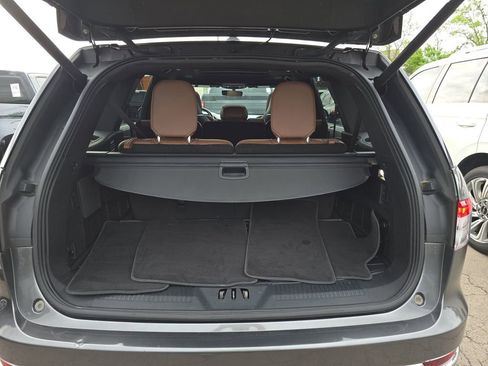 Used 2020 Lincoln Aviator Reserve w/ Equipment Group 202A image 17