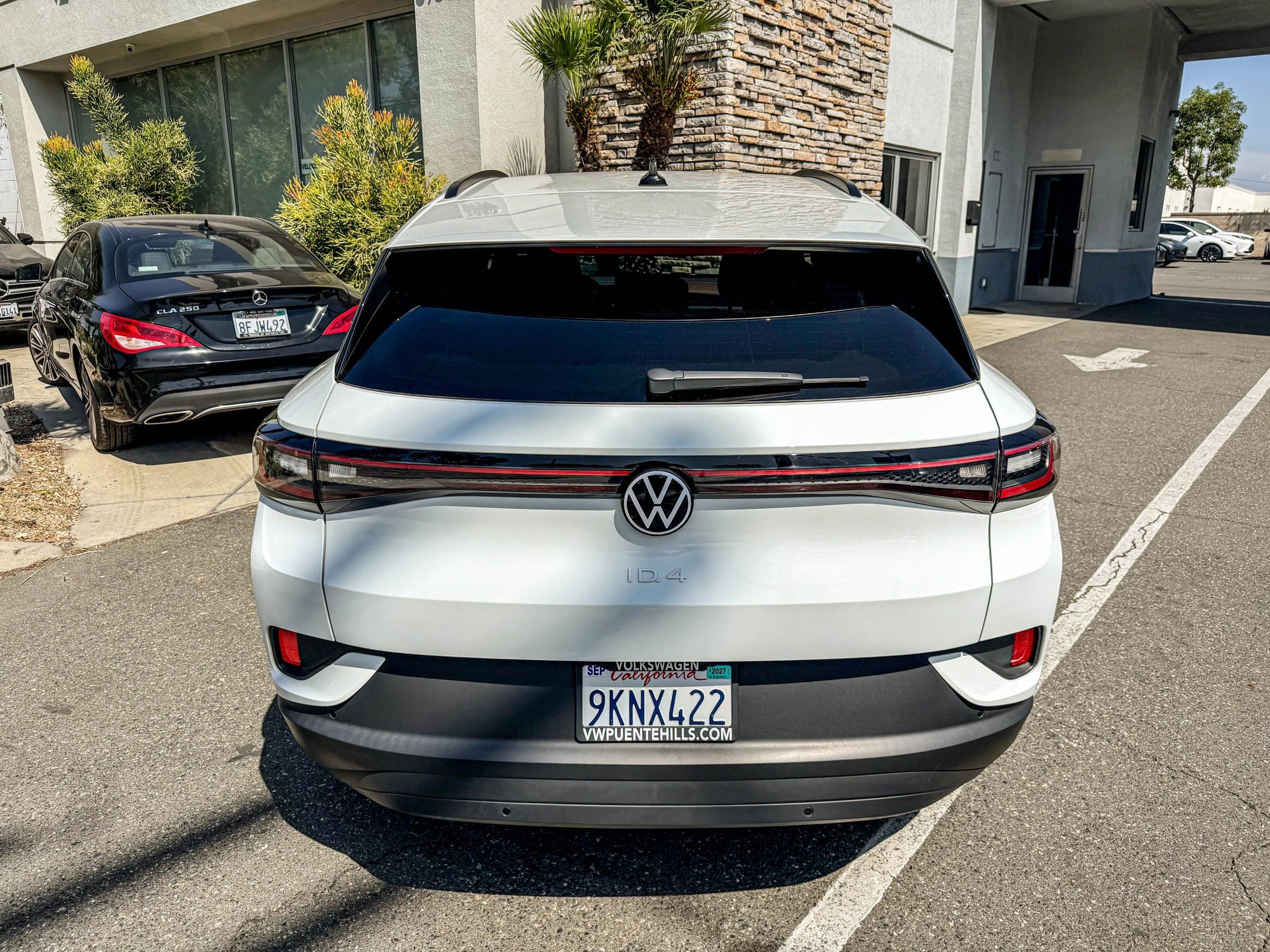 Used 2023 Volkswagen ID.4 Pro RWD image 11