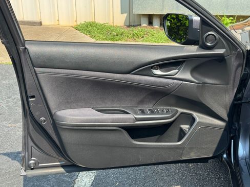 Used 2019 Honda Insight EX image 35