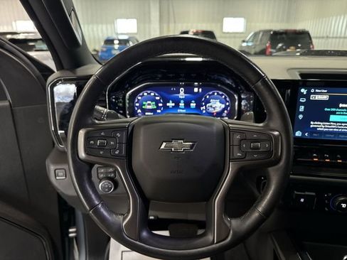 Used 2023 Chevrolet Silverado 1500 ZR2 w/ Technology Package AWD/4WD image 13