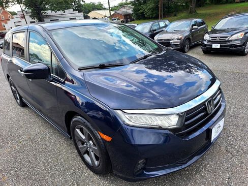 Used 2021 Honda Odyssey EX image 2