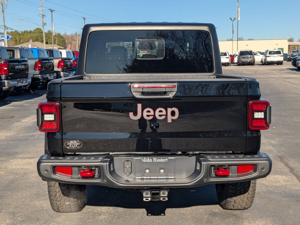 New 2026 Jeep Gladiator Rubicon w/ Safety Group AWD/4WD image 6