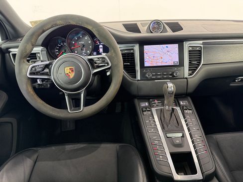 Used 2018 Porsche Macan GTS image 30
