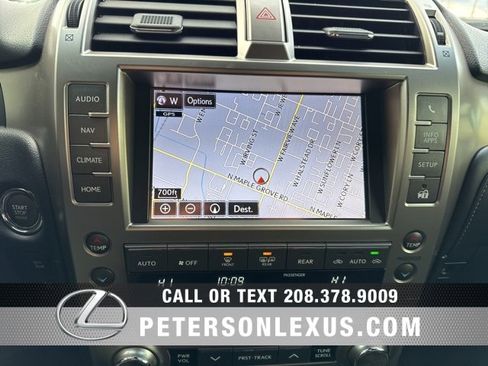 Used 2020 Lexus GX 460 Premium w/ Premium Package image 16