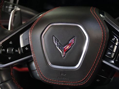 Used 2024 Chevrolet Corvette Stingray Premium Conv w/ Z51 Performance Package RWD image 22