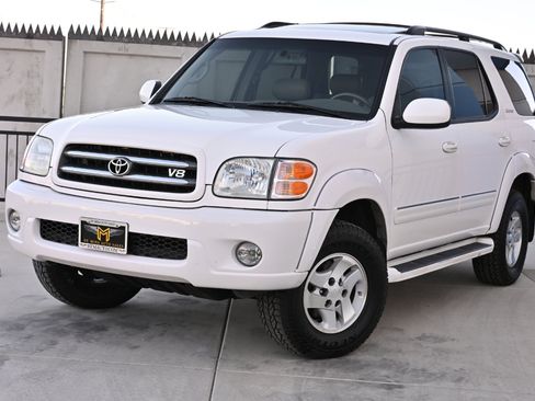 Used 2002 Toyota Sequoia Limited AWD/4WD image 3