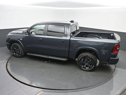 New 2026 RAM 1500 4x4 Crew Cab image 40