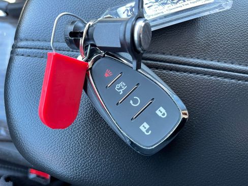 Used 2024 Chevrolet Malibu LT image 22