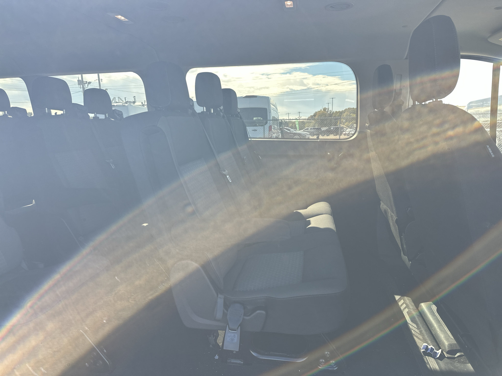 Used 2023 Ford Transit 350 XLT RWD image 17