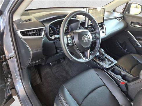 Certified 2026 Toyota Corolla Cross XLE FWD image 10
