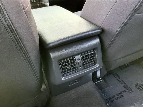 Used 2025 Toyota Camry LE image 10