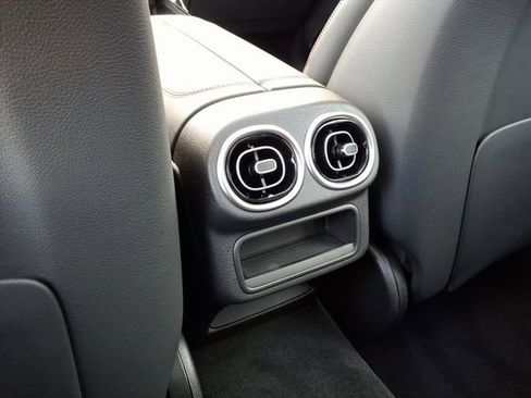 New 2026 Mercedes-Benz GLC 43 AMG GLC 43 AMG image 19