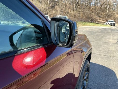 New 2026 Jeep Grand Cherokee L Limited image 31