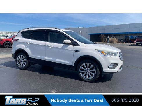 Used 2017 Ford Escape Titanium AWD/4WD image 2