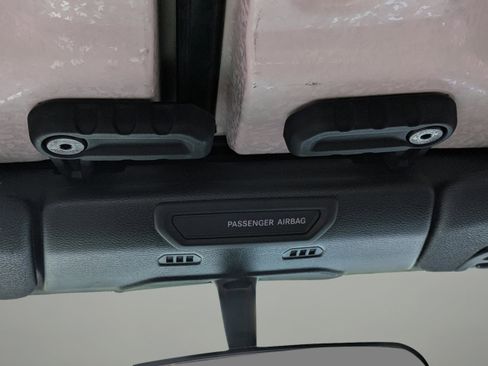 Used 2020 Jeep Wrangler Sport AWD/4WD image 26