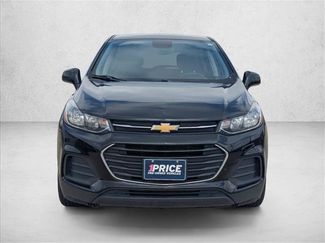 Used 2020 Chevrolet Trax LS w/ Tint and Cruise Package video 2