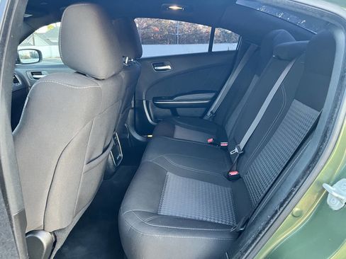 Used 2023 Dodge Charger SXT image 33