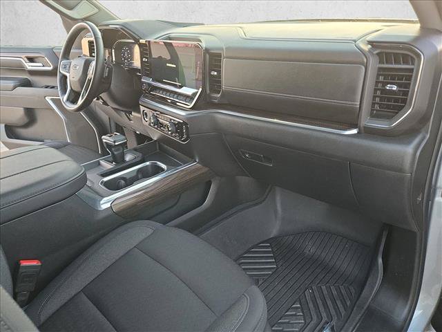 Certified 2024 Chevrolet Silverado 1500 RST AWD/4WD image 21