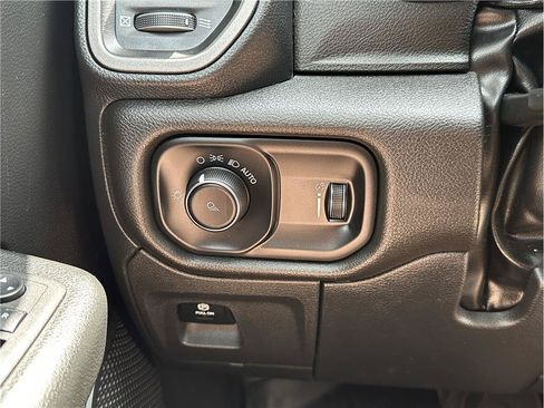 Used 2023 RAM 1500 Tradesman AWD/4WD image 24