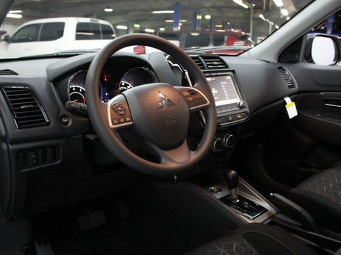 New 2026 Mitsubishi Outlander Sport ES image 5