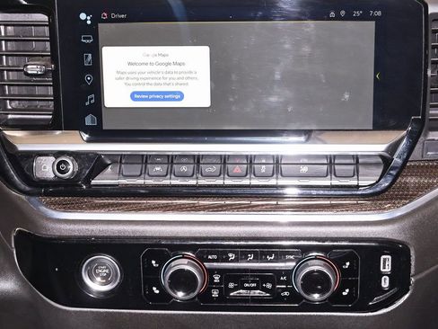 Used 2024 Chevrolet Silverado 1500 LT image 27