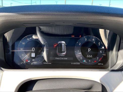 Used 2022 Land Rover Range Rover Velar R-Dynamic HSE image 23